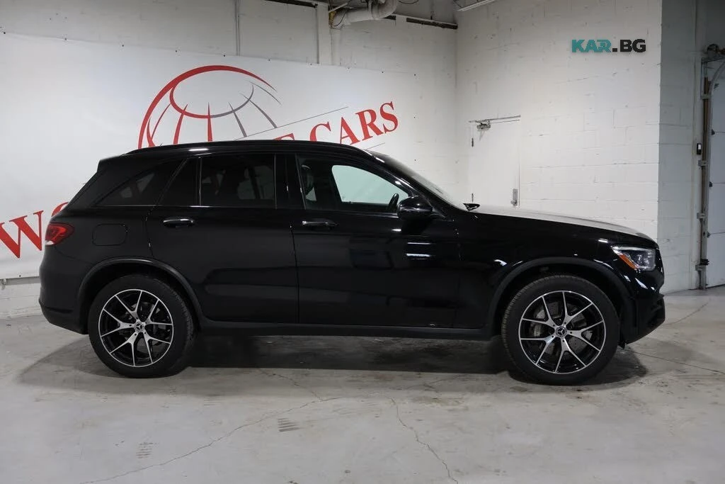 Mercedes-Benz GLC 300 4MATIC AMG Line* ПОДГРЕВ* КАМЕРА* ПАНОРАМА* ПАМЕТ*, снимка 6 - Автомобили и джипове - 56182981