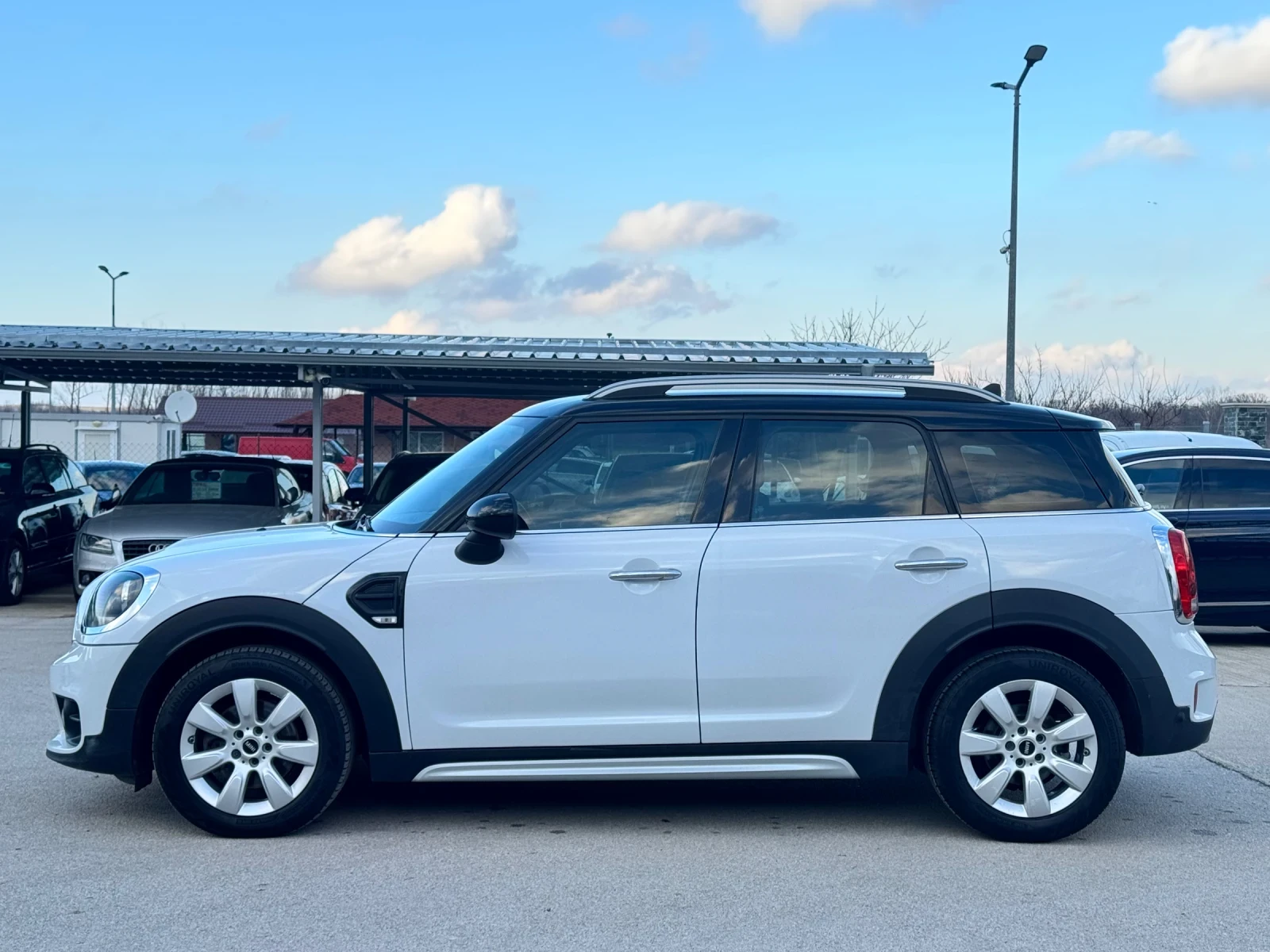 Mini Countryman 2.0D АВТОМАТ ИТАЛИЯ, снимка 2 - Автомобили и джипове - 56238504