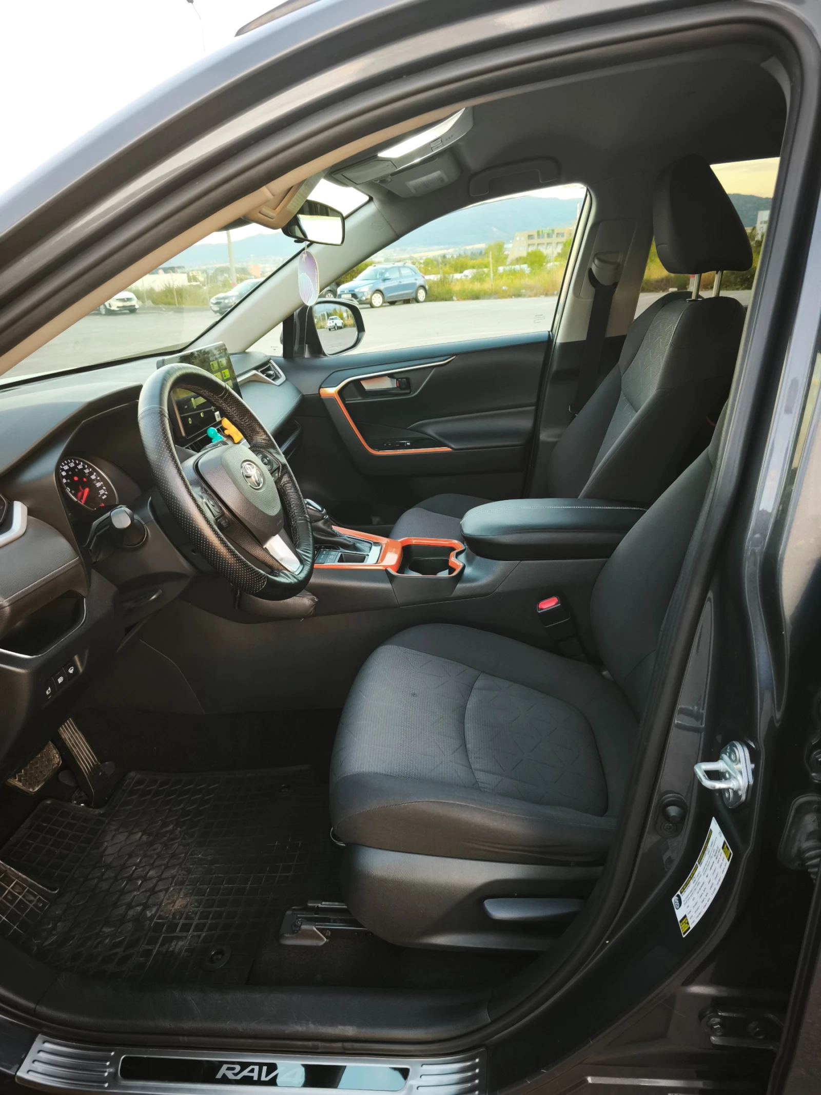 Toyota Rav4, снимка 9 - Автомобили и джипове - 56721421