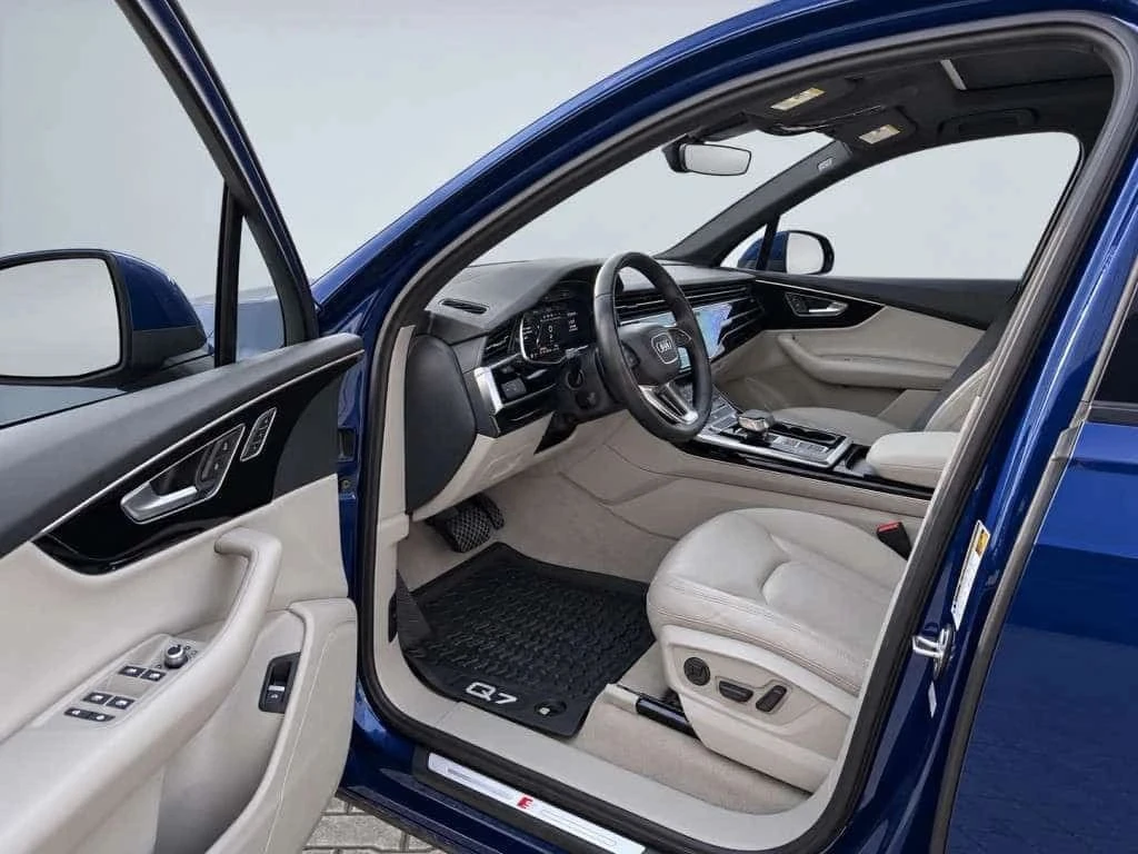 Audi Q7, снимка 9 - Автомобили и джипове - 56730423