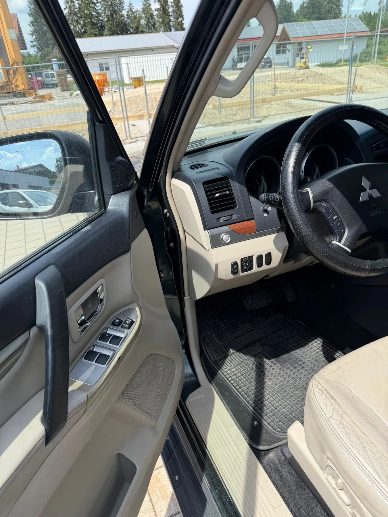 Mitsubishi Pajero 3.2/FACE/7/TOP, снимка 12 - Автомобили и джипове - 56742072