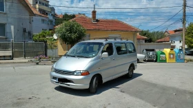 Toyota Hiace, снимка 1