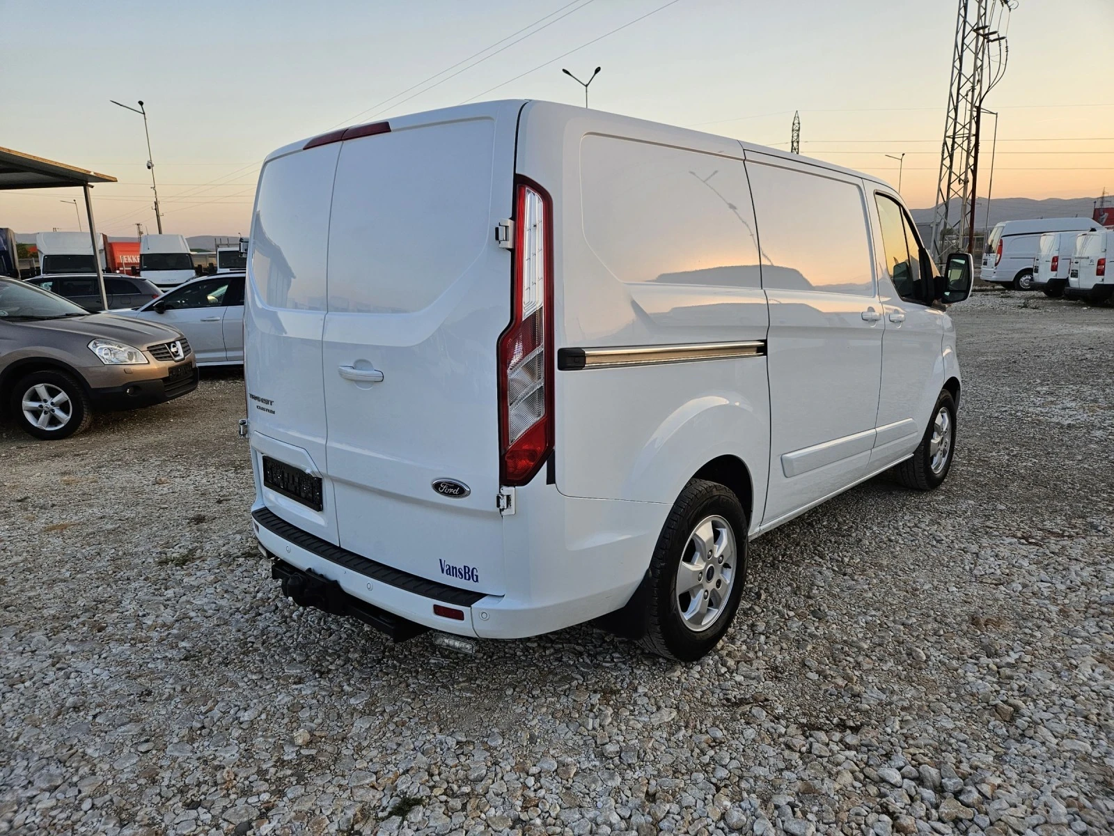 Ford Transit CUSTOM  - изображение 5