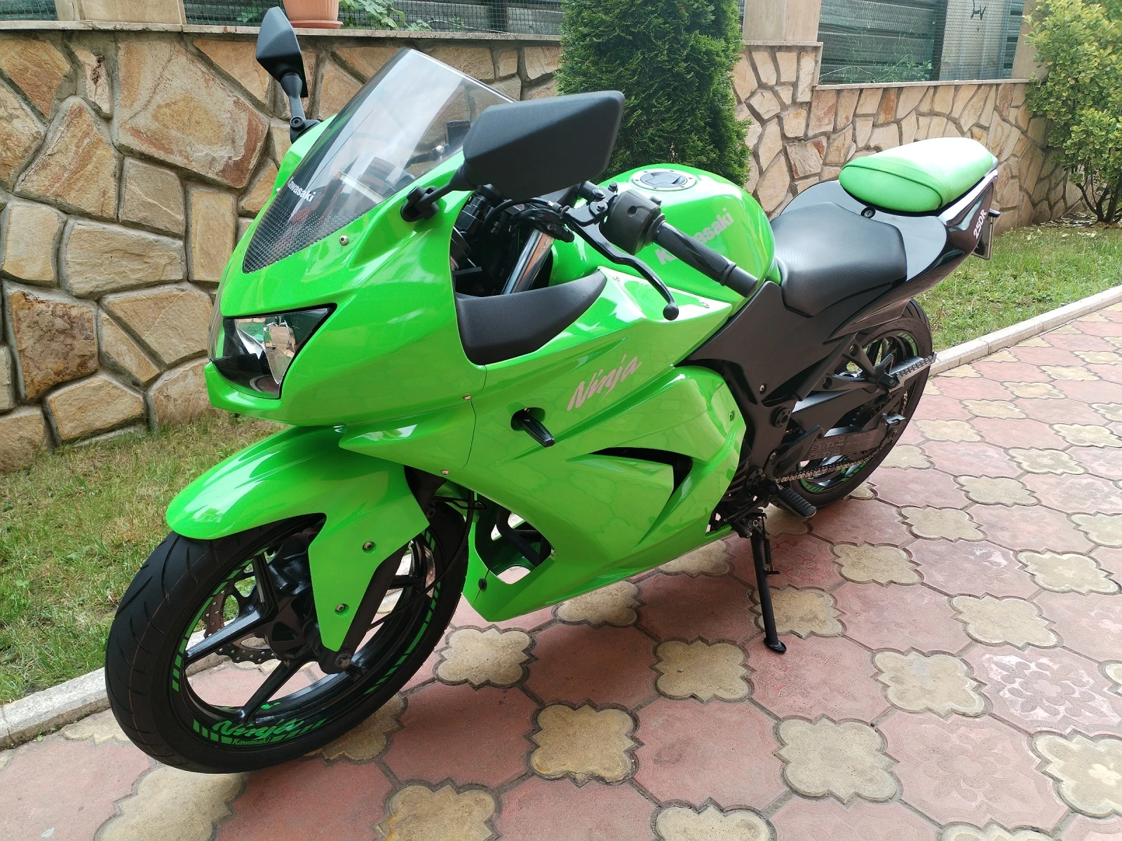 Kawasaki Ninja 250R  PERFEKTEN 