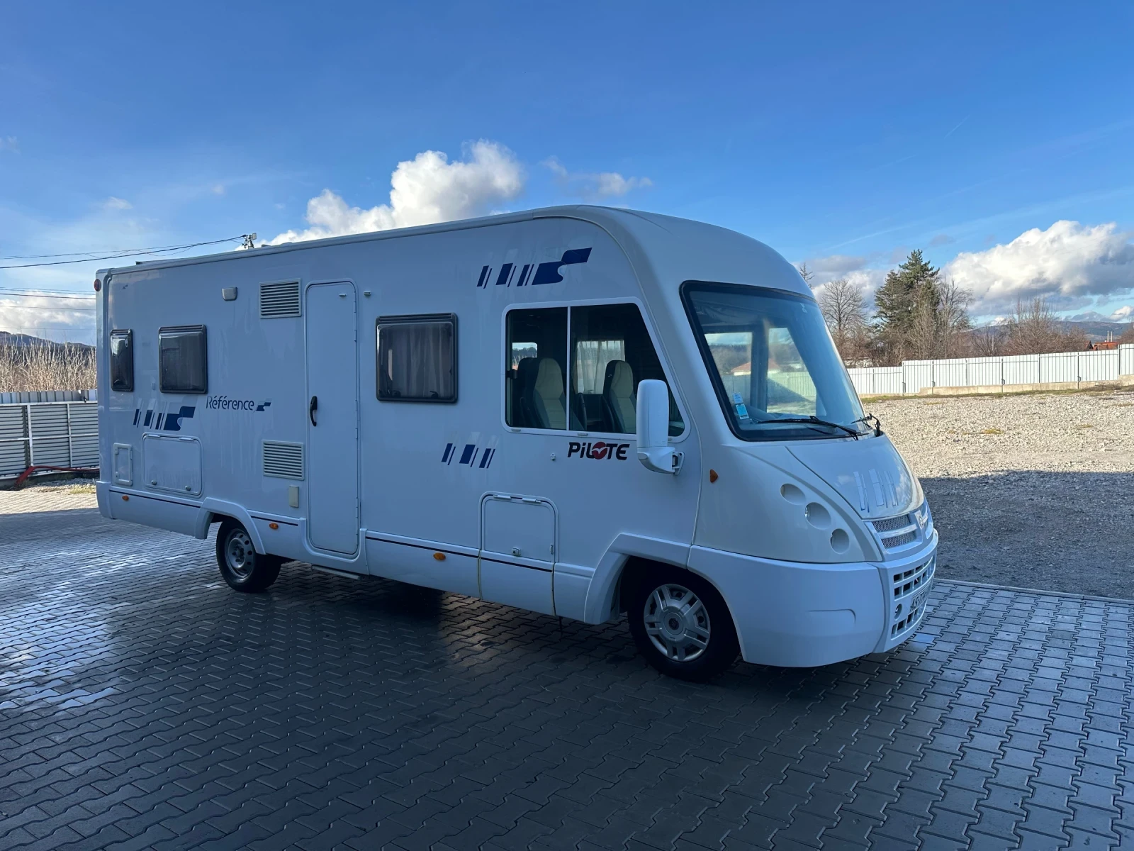 Кемпер Bavaria-Camp Pilot - изображение 3