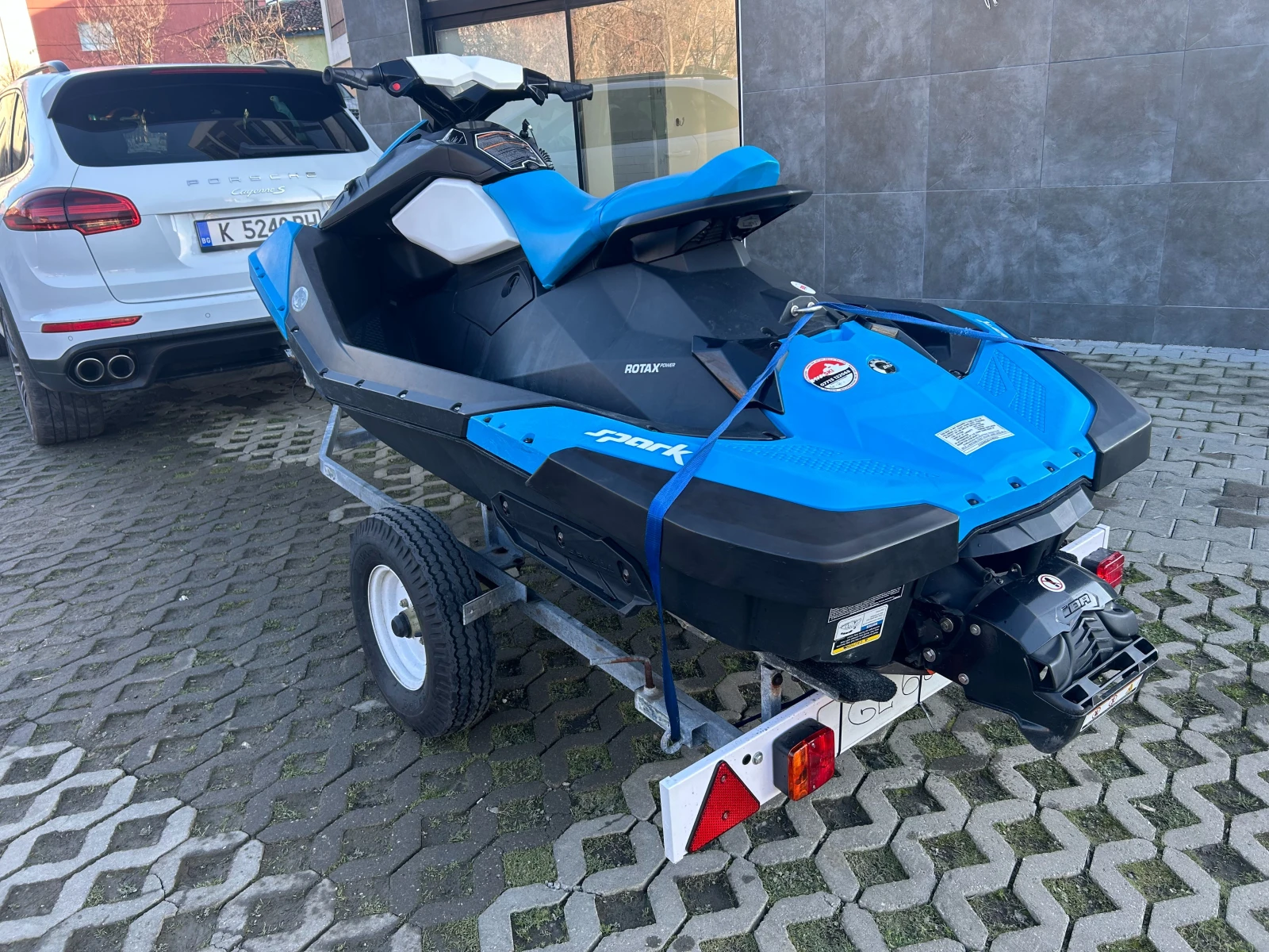 Джет Bombardier Sea Doo sparky 90 - изображение 2