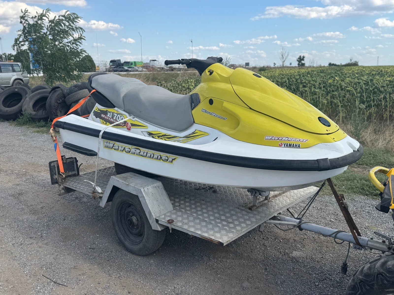 Джет Yamaha Xl700, снимка 5 - Воден транспорт - 55758634