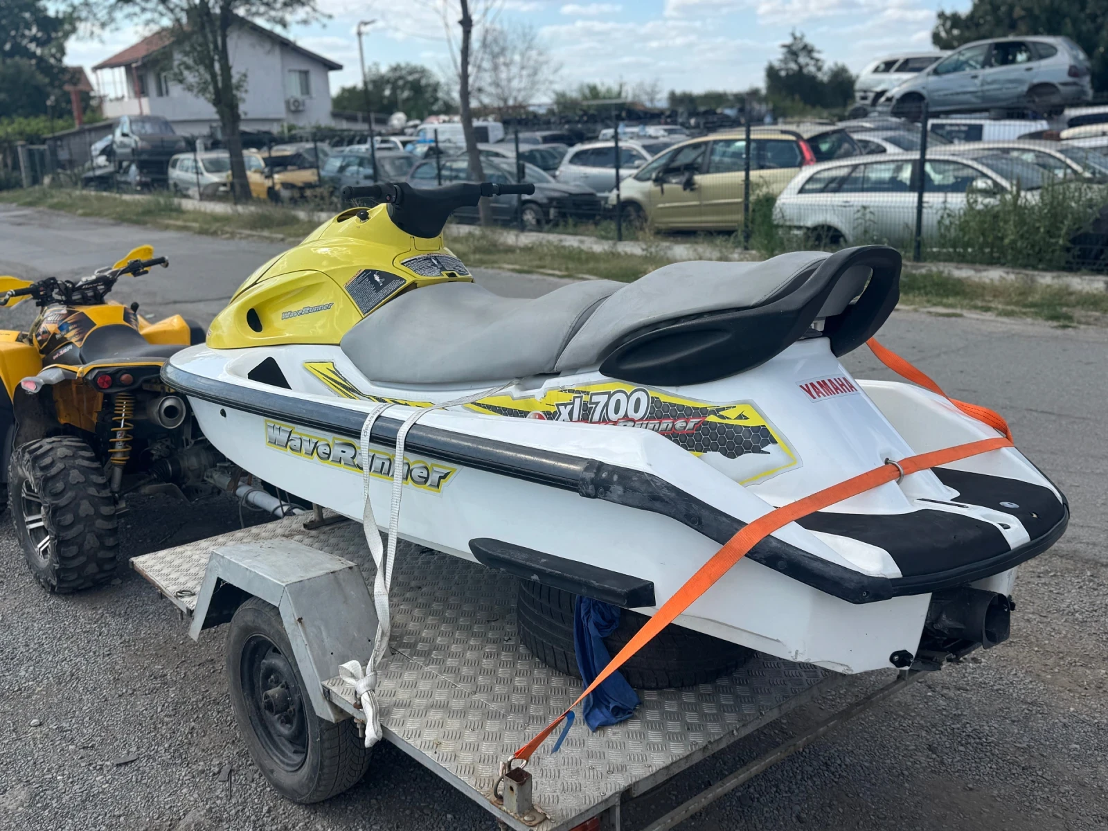Джет Yamaha Xl700, снимка 2 - Воден транспорт - 55758634