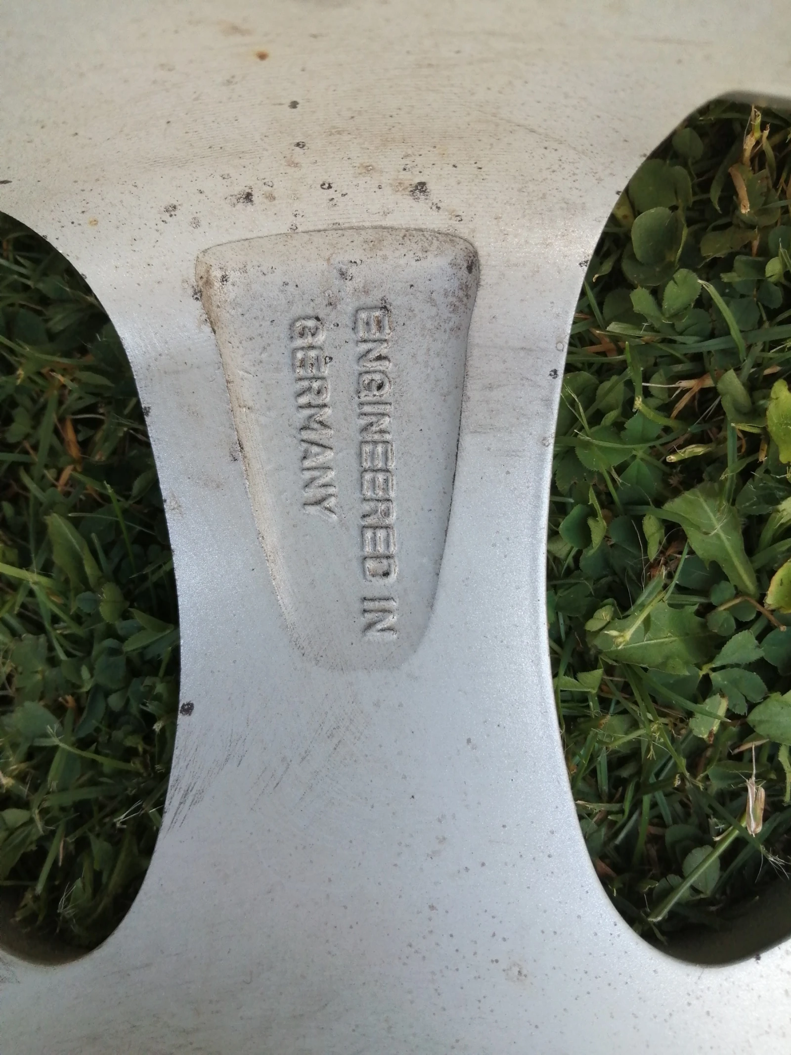 ���� � ������ 235/65R17 | Mobile.bg � ����������� 6