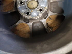 Гуми с джанти Goodyear 215/65R16, снимка 9 - Гуми и джанти - 53503833