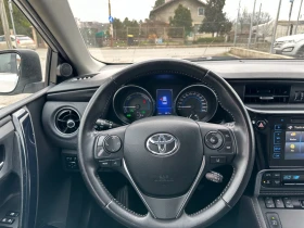 Toyota Auris 1.8_HYBRID, снимка 16