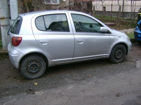 Toyota Yaris 1.0, снимка 3