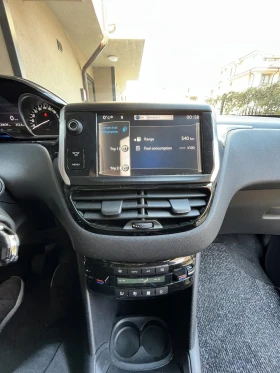 Обява за продажба на Peugeot 208 1.4 VTI ~11 700 лв. - изображение 6