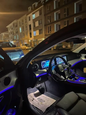 Mercedes-Benz E 220, снимка 4