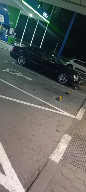 Mercedes-Benz E 55 AMG DESIGNO, снимка 3