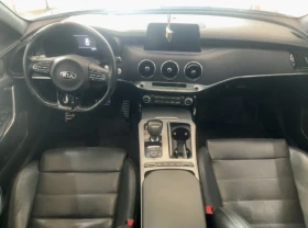 Kia Stinger 2.2CRDI-GT-Line-Лизинг през Уникредит  | Auto.bg — изображение 8