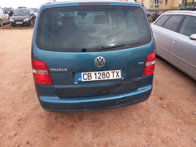 VW Touran 2.0 TDI на части , снимка 5 - Автомобили и джипове - 49446163