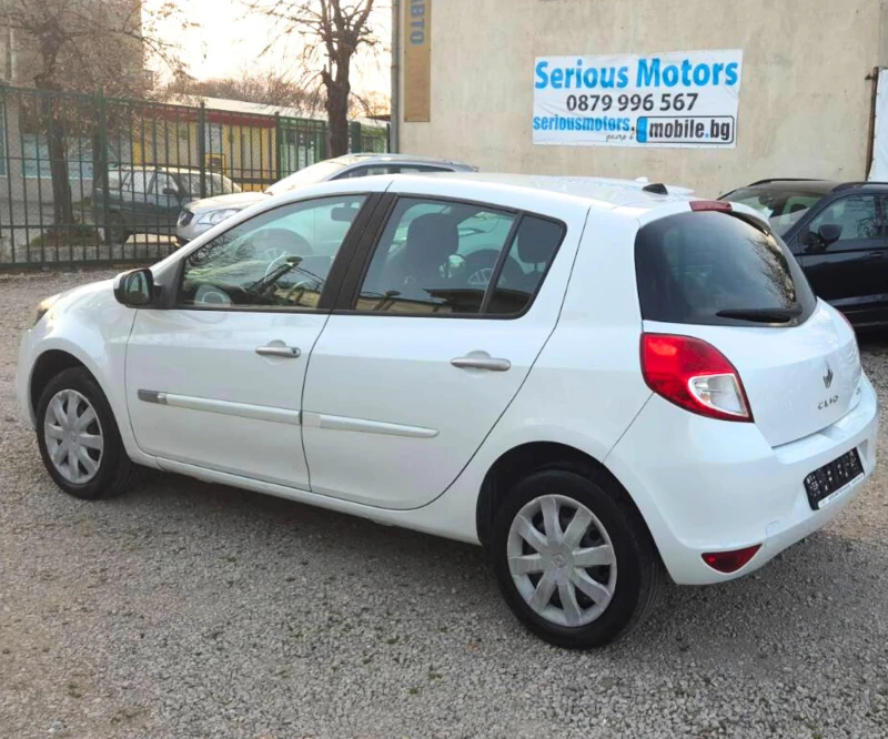 Renault Clio 1.5 DCI, снимка 6 - Автомобили и джипове - 49590221