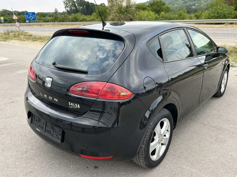 Seat Leon 1.4I 86кс  EURO 4 КЛИМАТИК, снимка 4 - Автомобили и джипове - 51172088