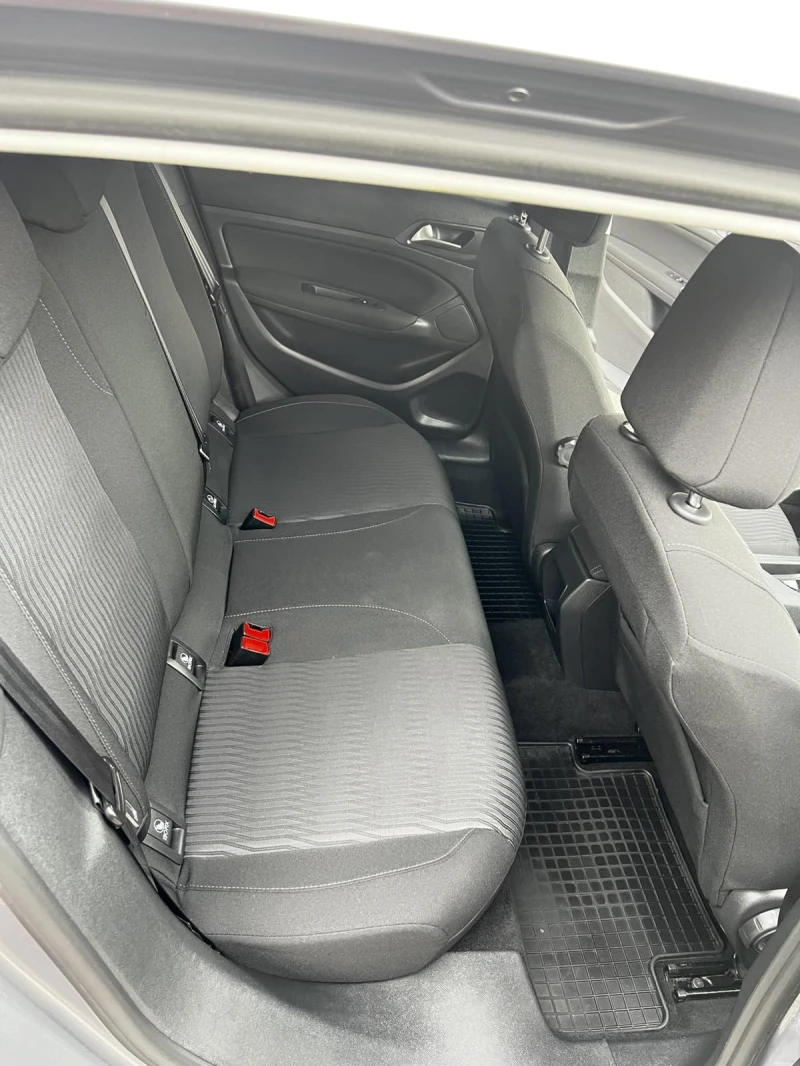 Peugeot 308, снимка 7 - Автомобили и джипове - 52222165