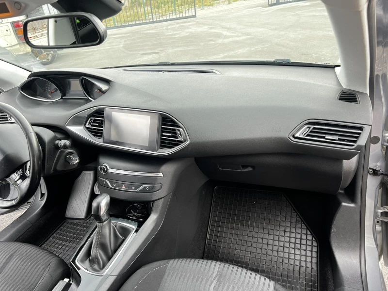 Peugeot 308, снимка 5 - Автомобили и джипове - 52222165