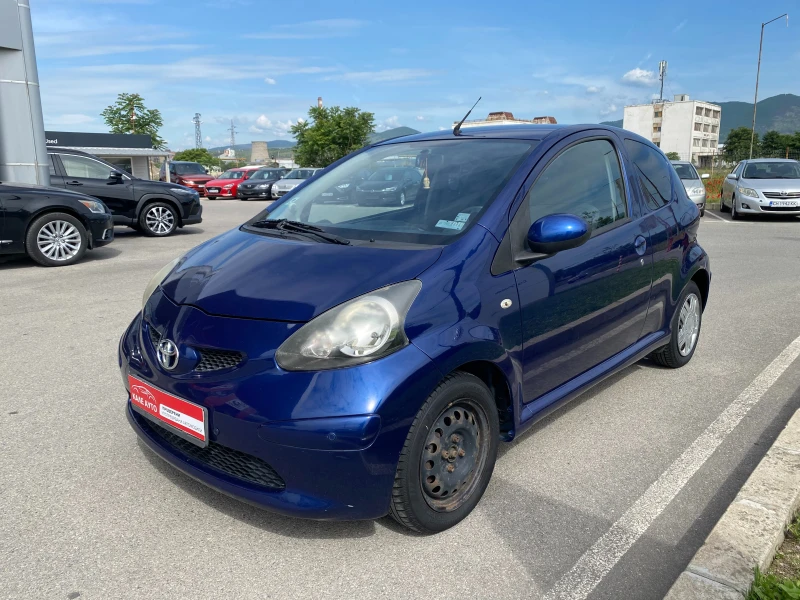 Toyota Aygo 1.0 AT, снимка 8 - Автомобили и джипове - 52492494