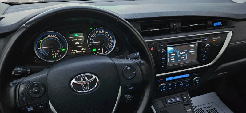 Toyota Auris 1.8, Ful Max, панорама, JBL, Кожа, Фул Екстри, снимка 7 - Автомобили и джипове - 53134568