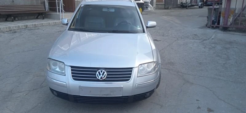 VW Passat 1.9 TDI 4 Motion, снимка 10 - Автомобили и джипове - 43182264