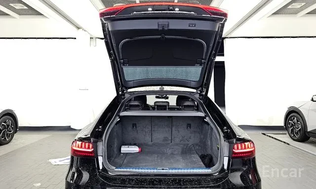 Audi A7  55 TFSI - изображение 6