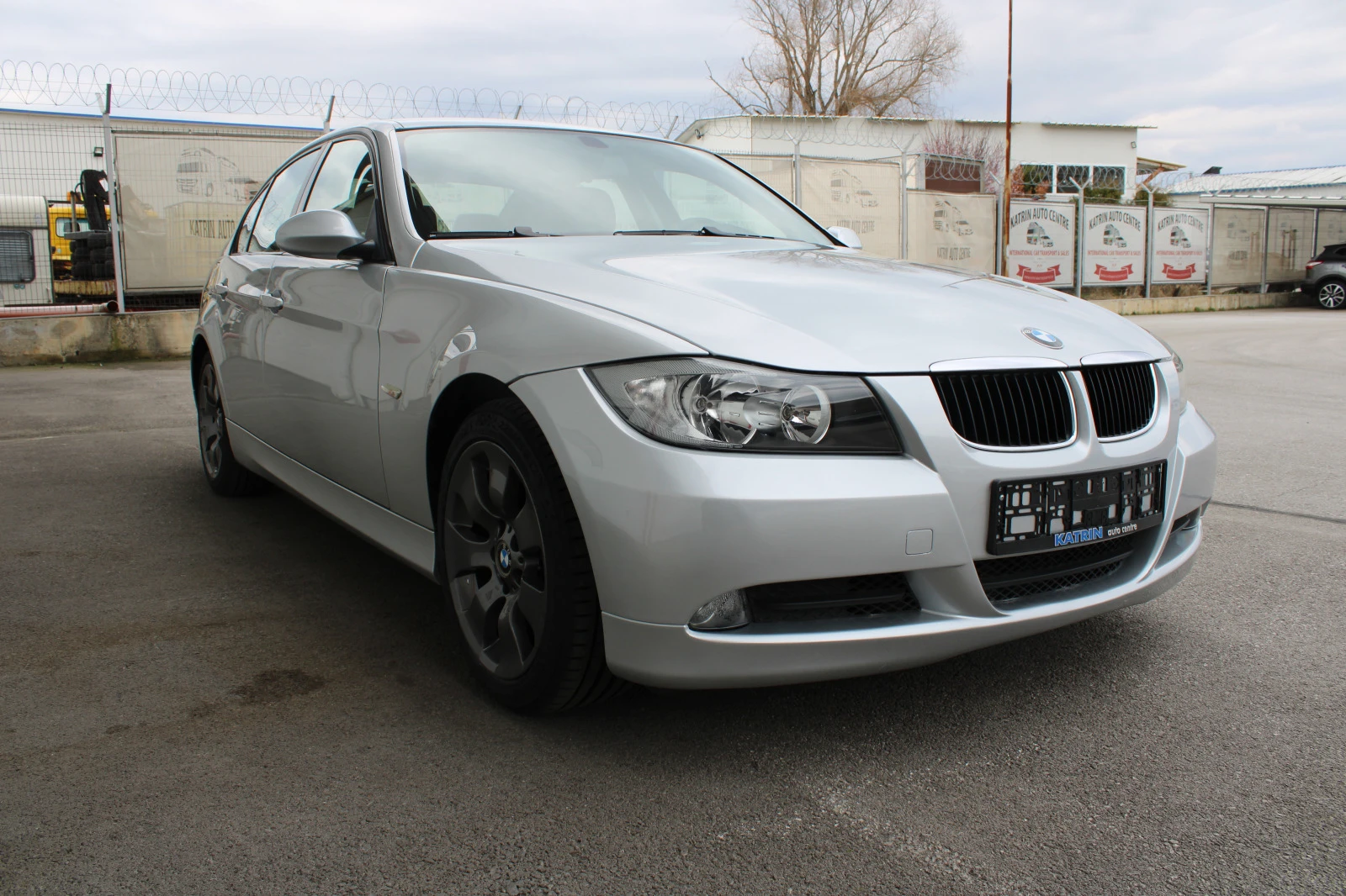 BMW 320 2.0D-163к.с.-6ск.-94000км!!! - изображение 3