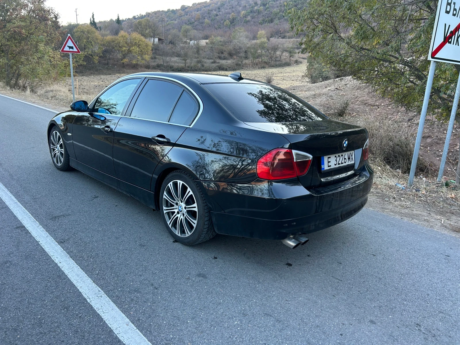 BMW 320 320d КАТО НОВА  6 скорости - изображение 4