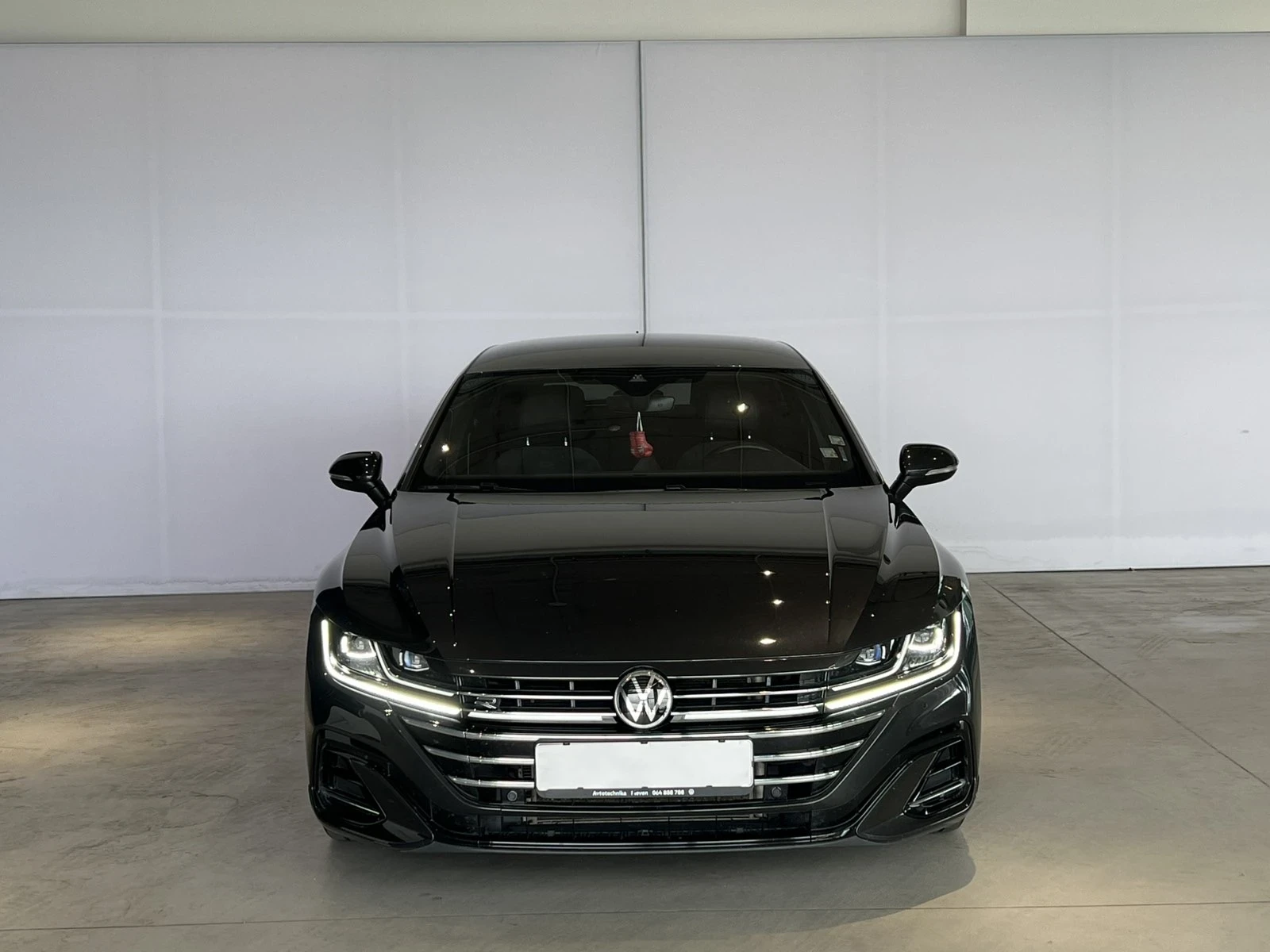 VW Arteon R line, shooting brake, 2.0 TDI, 4 motion, 200 CC - изображение 2