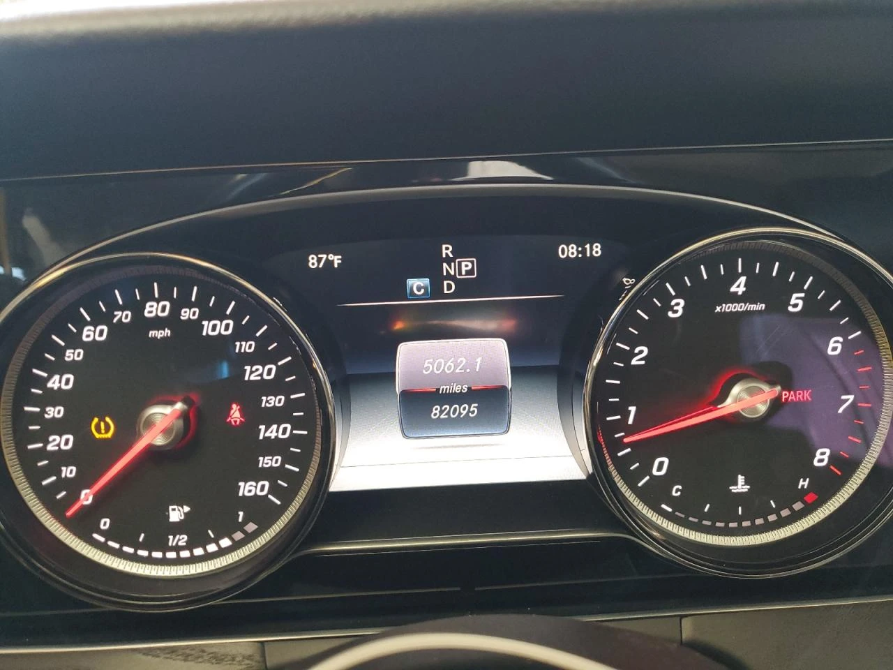 Mercedes-Benz E 400 КЛИП НА МОТОР* BURMESTER* KEYLESS* КАМЕРА* АВТО КР - изображение 9