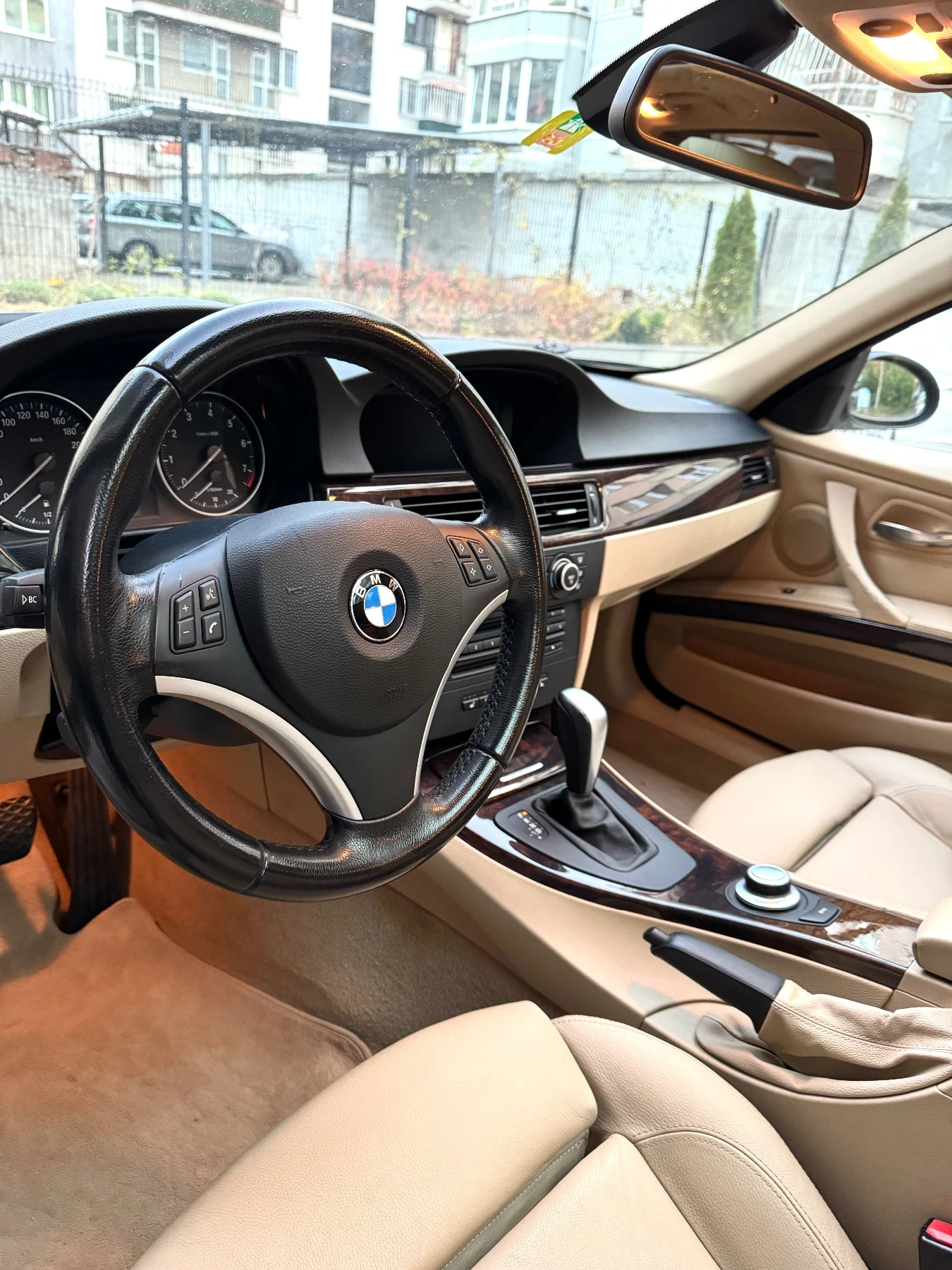 BMW 325  - изображение 9