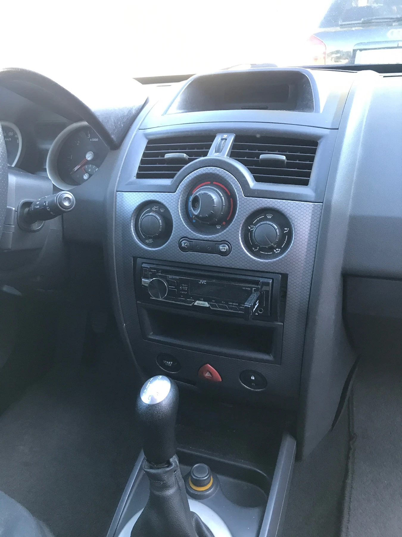 Renault Megane 1.5dci - изображение 6