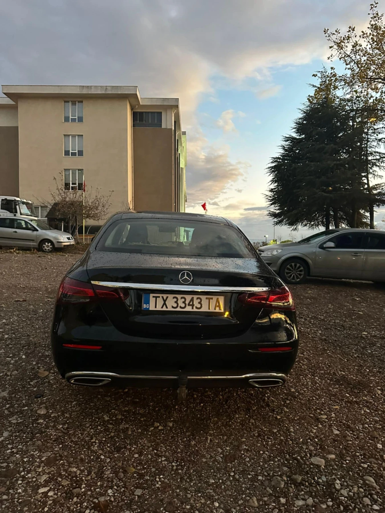 Mercedes-Benz E 220  - изображение 5