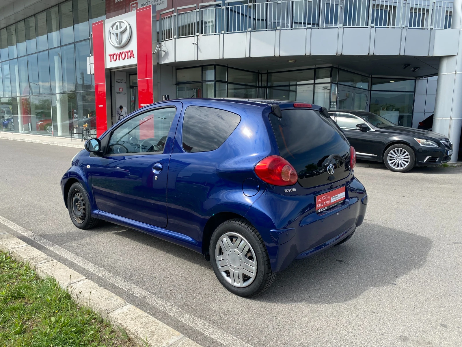 Toyota Aygo 1.0 AT - изображение 6