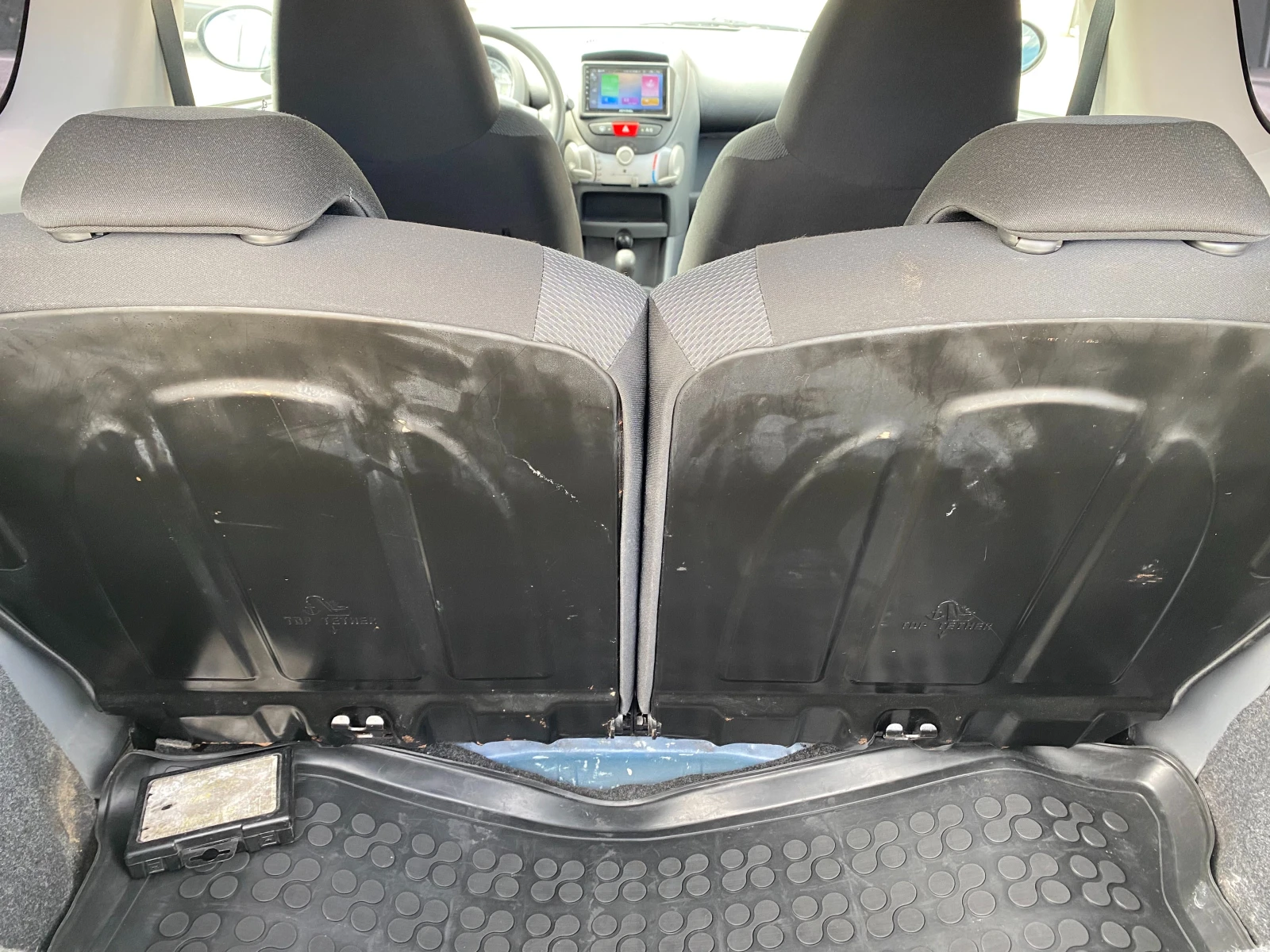 Toyota Aygo 1.0 AT - изображение 10