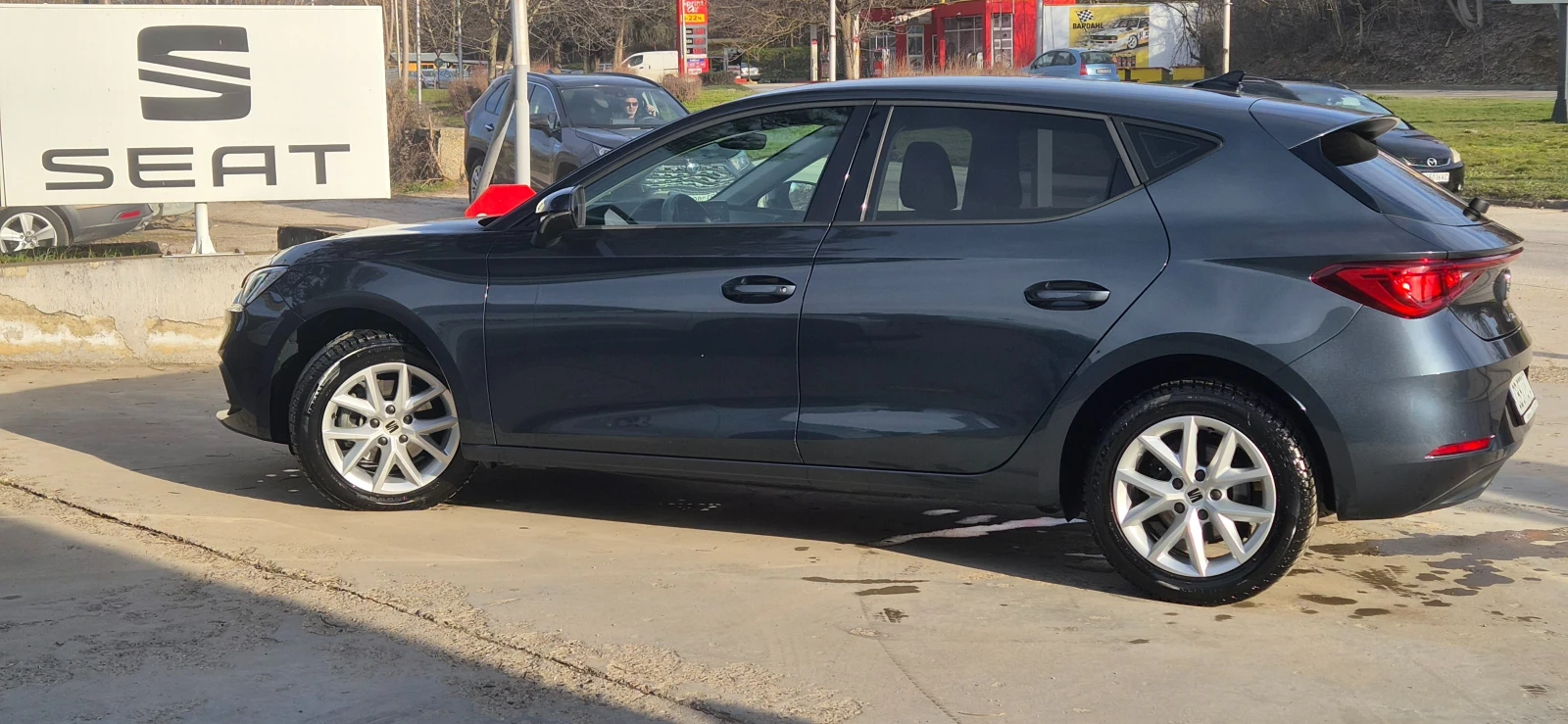 Seat Leon 2.0 TDI 7 DSG LED DIGITAL 150 к.с. 114 000км., снимка 7 - Автомобили и джипове - 53780659