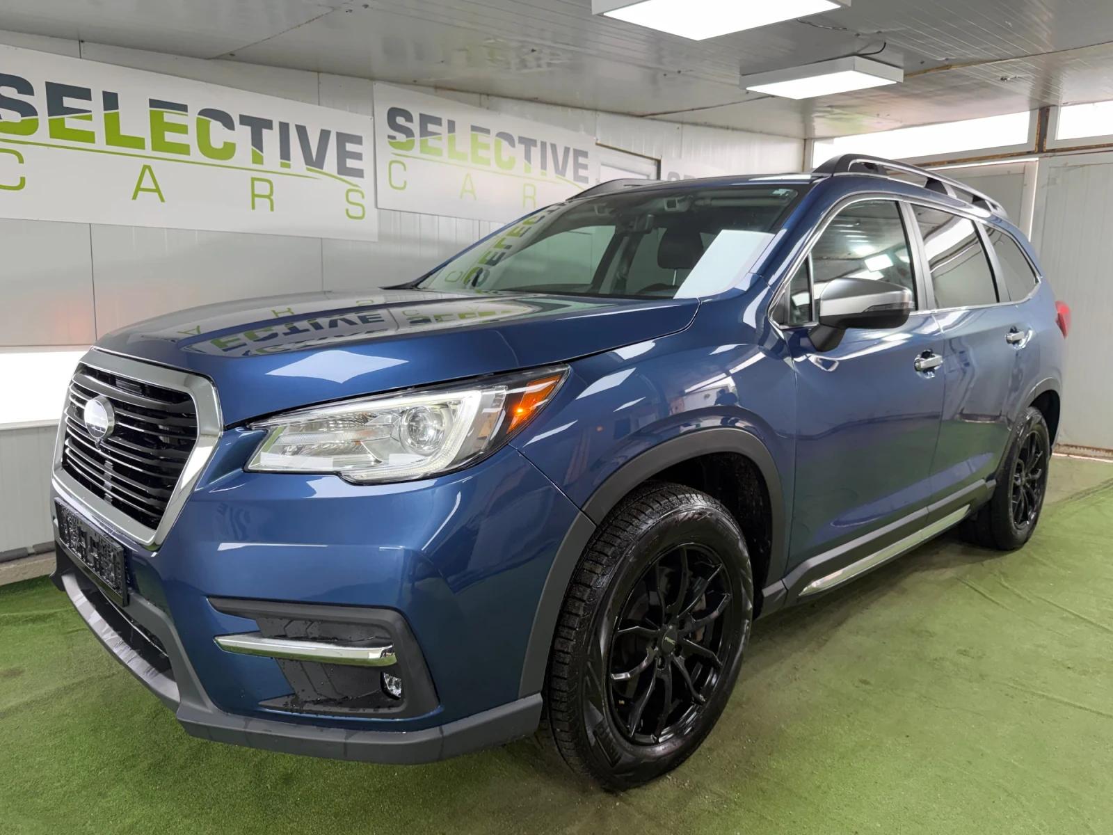 Subaru Ascent  2.4T Touring 7-Passenger