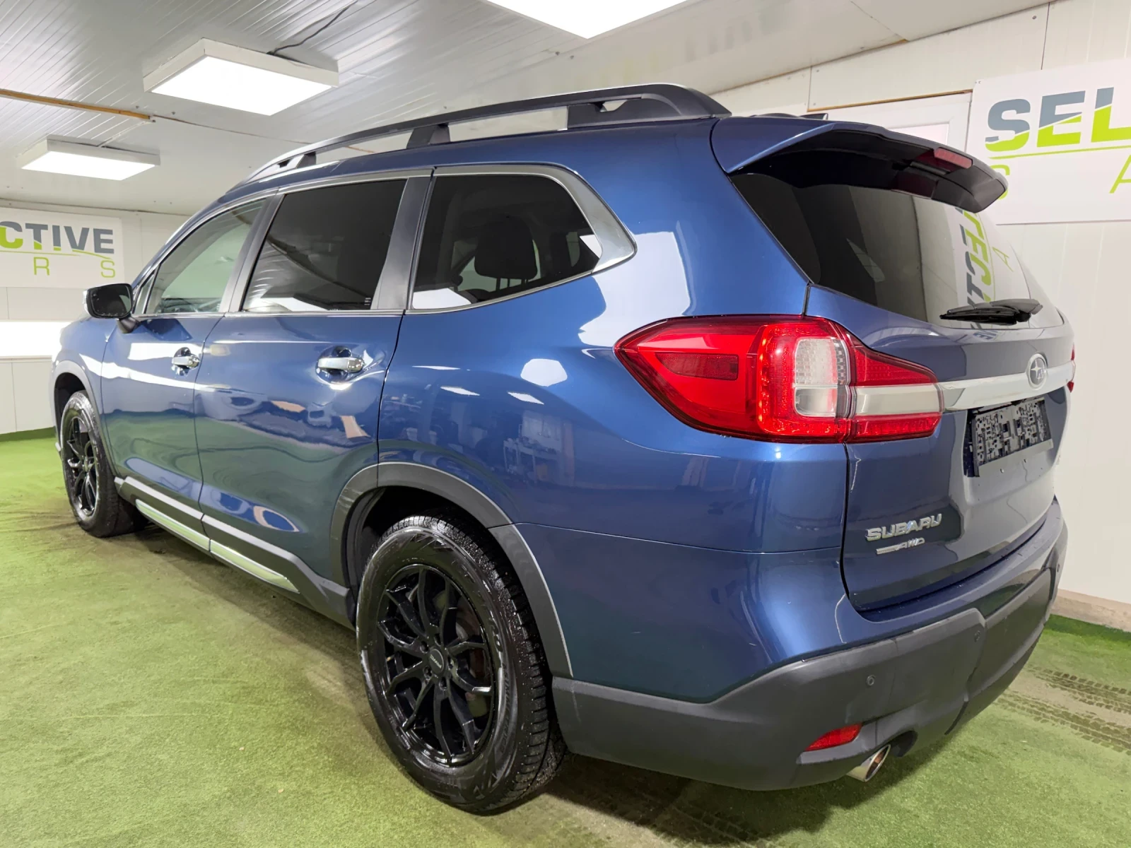 Subaru Ascent  2.4T Touring 7-Passenger, снимка 2 - Автомобили и джипове - 54626741