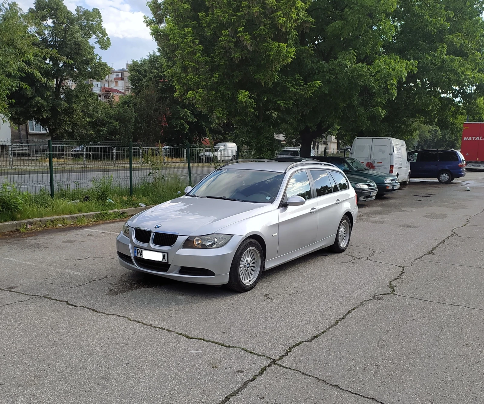BMW 318 E91 / M47 / 1 ���������� / ������� / 3 ����� | Mobile.bg � ����������� 3