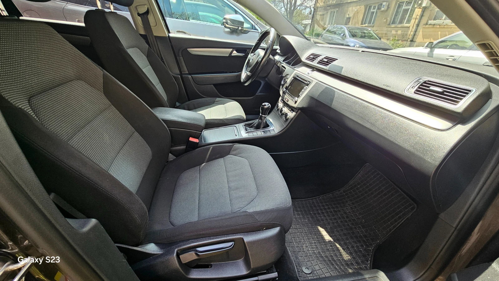 VW Passat, снимка 16 - Автомобили и джипове - 55090329