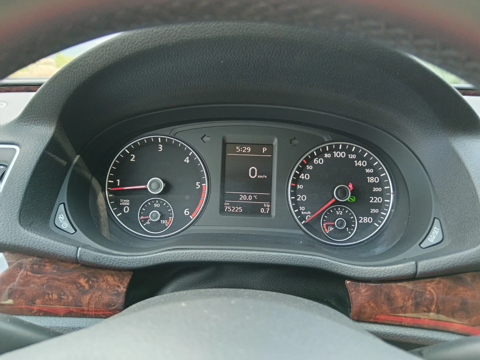 VW Passat, снимка 11 - Автомобили и джипове - 55155283
