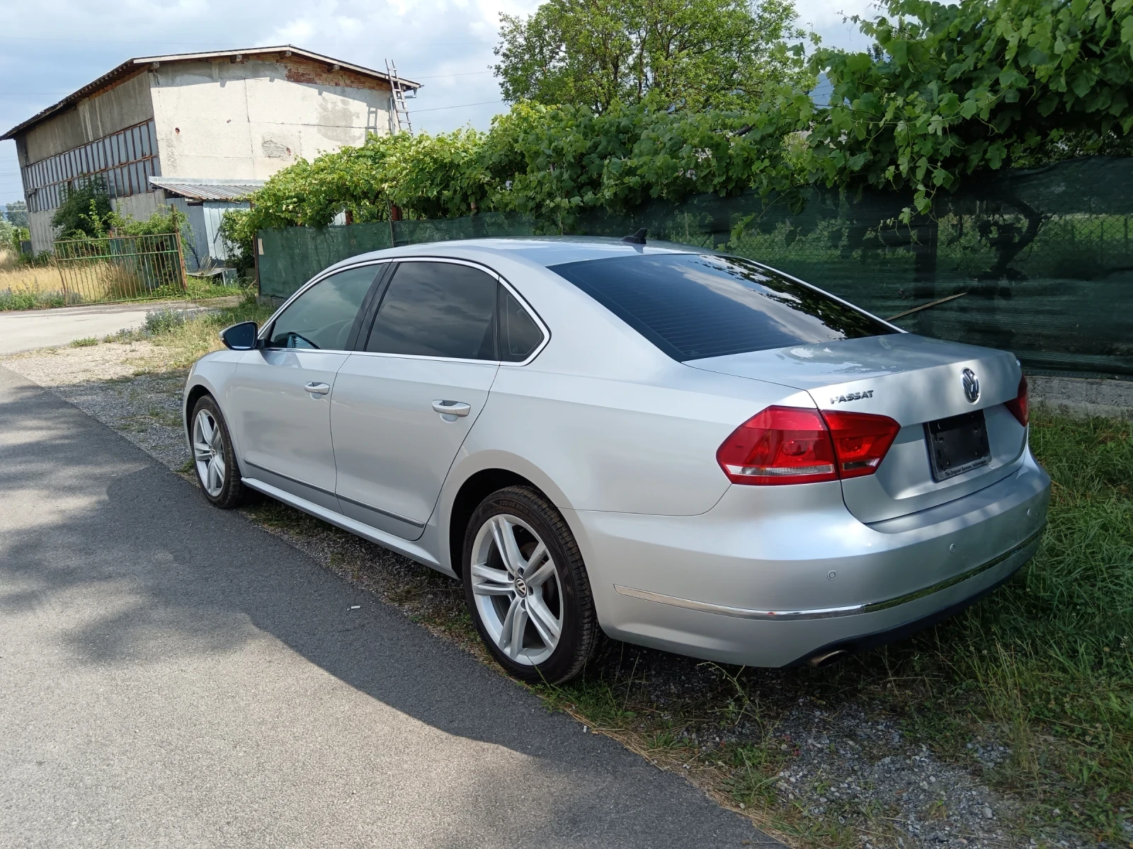 VW Passat, снимка 5 - Автомобили и джипове - 55155283