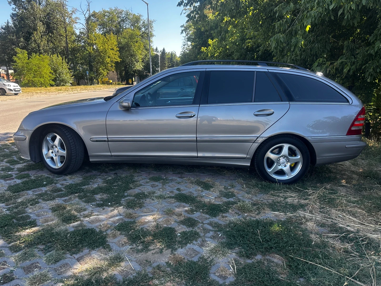 Mercedes-Benz C 180 180 kompressor, снимка 6 - Автомобили и джипове - 55754846