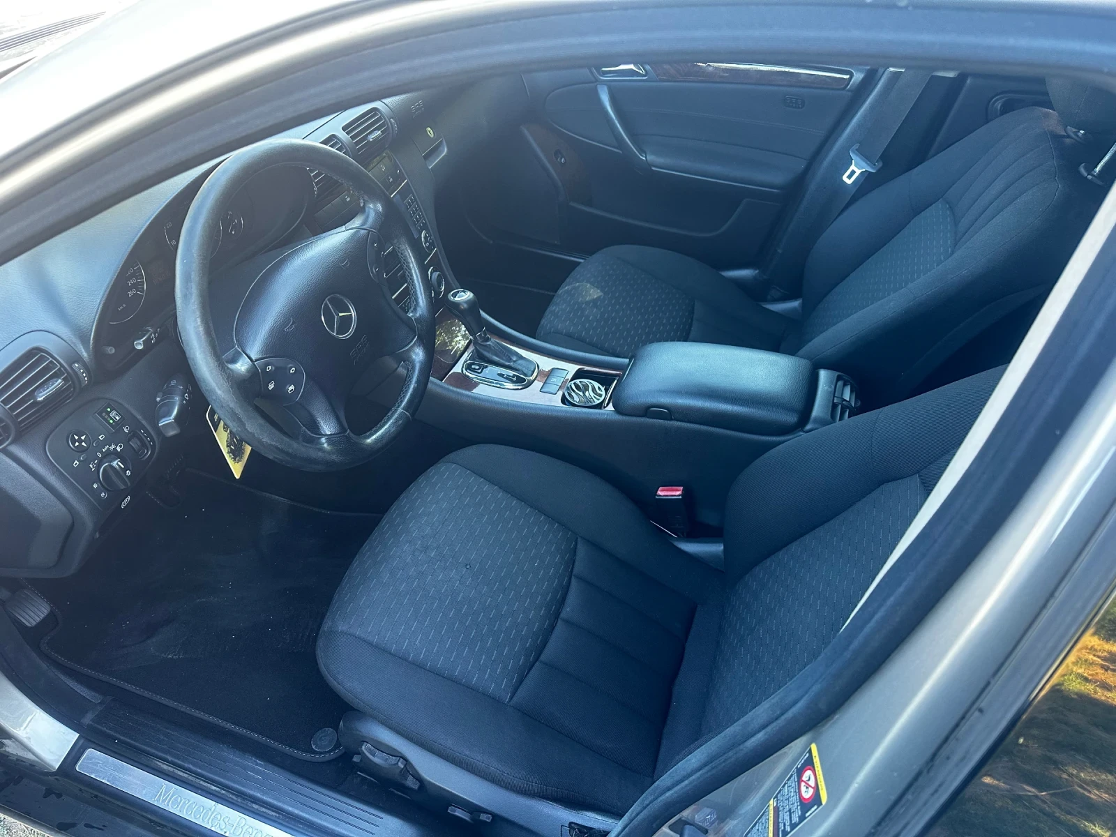 Mercedes-Benz C 180 180 kompressor, снимка 10 - Автомобили и джипове - 55754846
