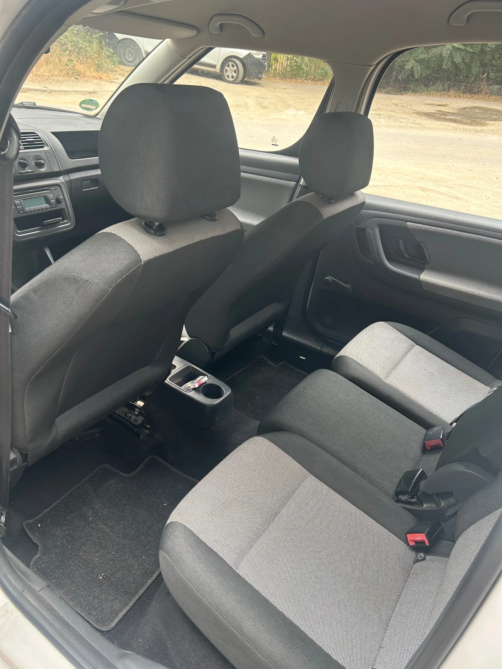 Skoda Roomster, снимка 4 - Автомобили и джипове - 55848293
