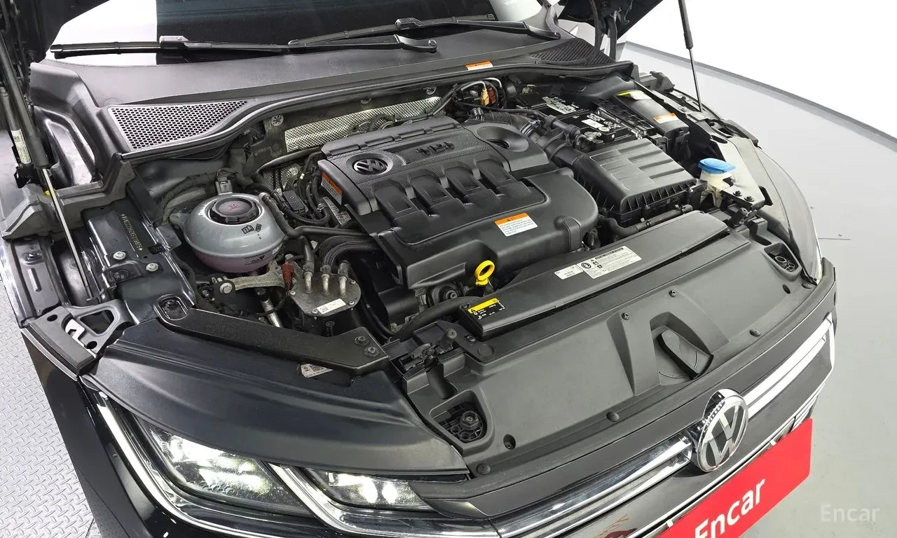 VW Arteon 2.0 TDI / DISTRONIC / ШИБИДАХ / ОБДУХ / ЛИЗИНГ, снимка 6 - Автомобили и джипове - 55874072