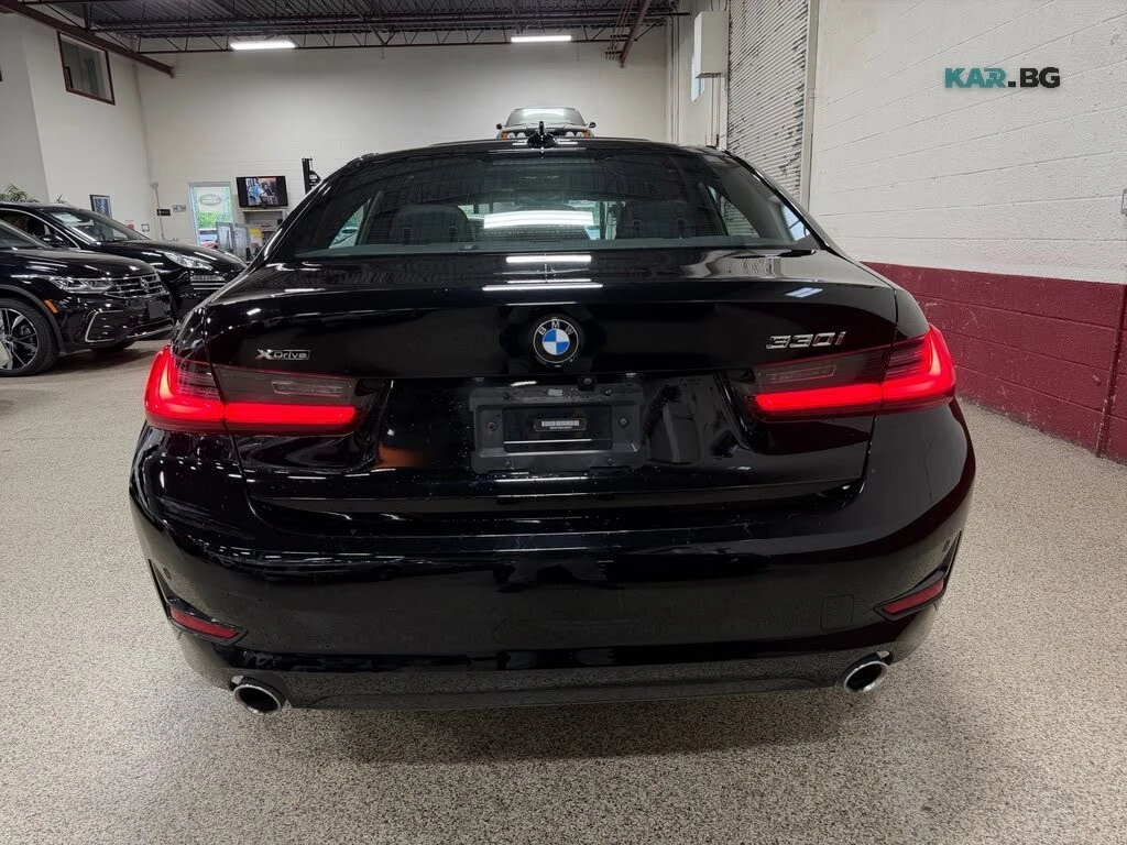 BMW 330 xDrive * Digital Cockpit* АвтоКредит (ЦЕНА ДО БГ), снимка 5 - Автомобили и джипове - 56132337